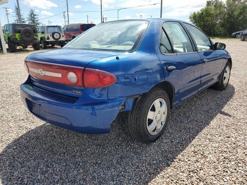 2003 Chevrolet Cavalier Base