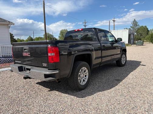 Onyx Black 2015 GMC Sierra 1500 SLE