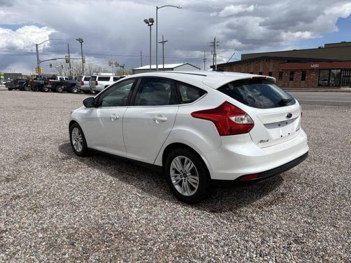 White Platinum Metallic Tri-Coat 2012 Ford Focus SEL