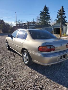 1998 Chevrolet Malibu Base