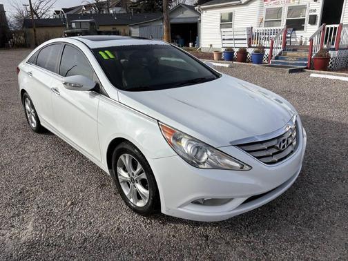 2011 Hyundai SONATA Limited
