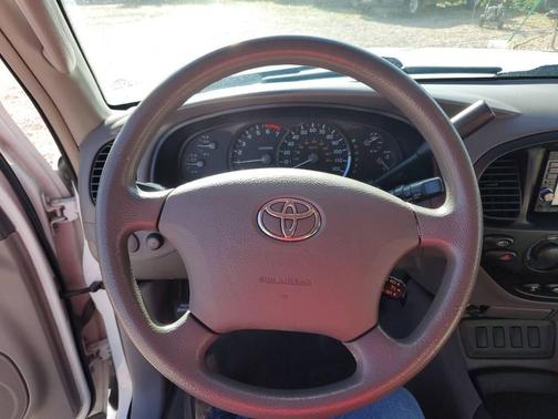 2007 Toyota Sequoia SR5