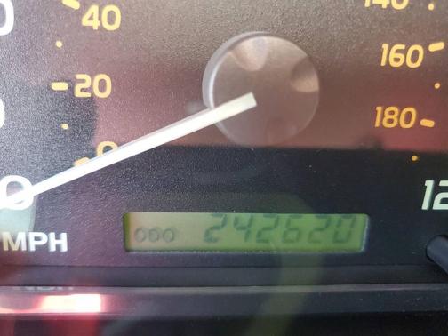 2007 Toyota Sequoia SR5