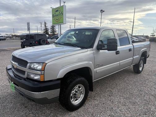 2004 Chevrolet Silverado 2500 LS H/D Crew Cab