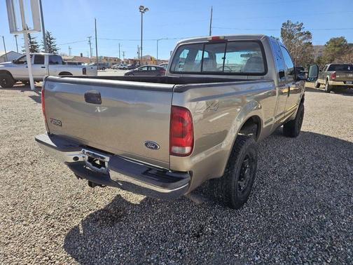 2004 Ford F-250 XLT SuperCab