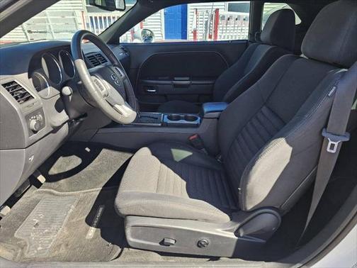 2014 Dodge Challenger SXT