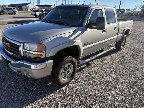 2005 GMC Sierra 2500 SLT H/D Crew Cab
