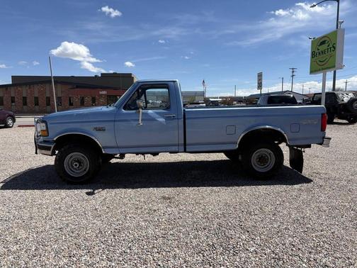 Blue Metallic 1997 Ford F-250 XL H/D