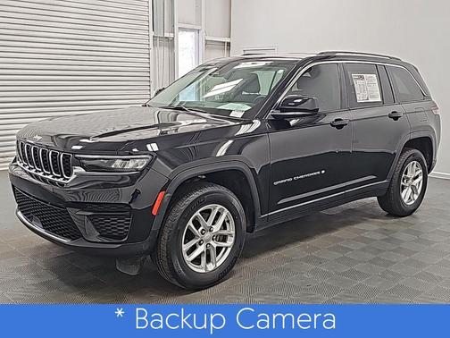 2023 Jeep Grand Cherokee Laredo
