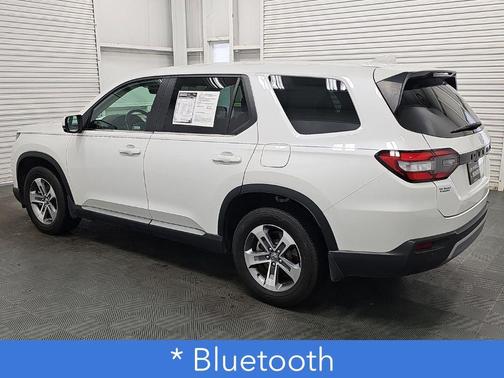 Platinum White Pearl 2024 Honda Pilot EX-L