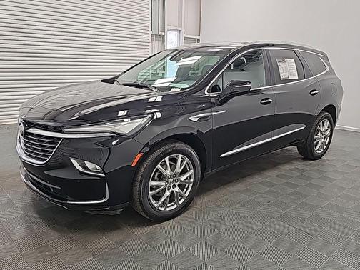 2023 Buick Enclave Essence FWD