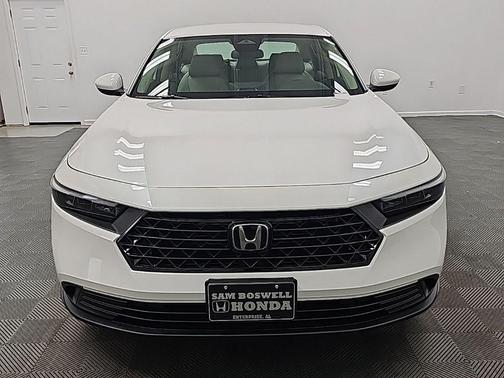 Platinum White Pearl 2026 Honda Accord LX 1.5T