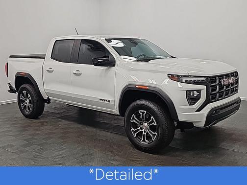 2023 GMC Canyon AT4