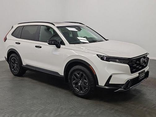 Platinum White Pearl 2026 Honda CR-V Hybrid TrailSport AWD