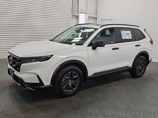 Platinum White Pearl 2026 Honda CR-V Hybrid TrailSport AWD