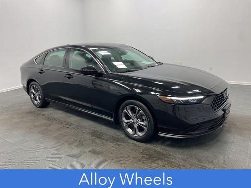 Crystal Black Pearl 2023 Honda Accord EX