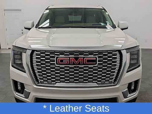White Frost Tricoat 2021 GMC Yukon Denali