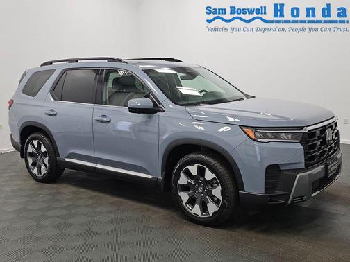 Sonic Gray Pearl 2026 Honda Pilot Touring 8-Passenger