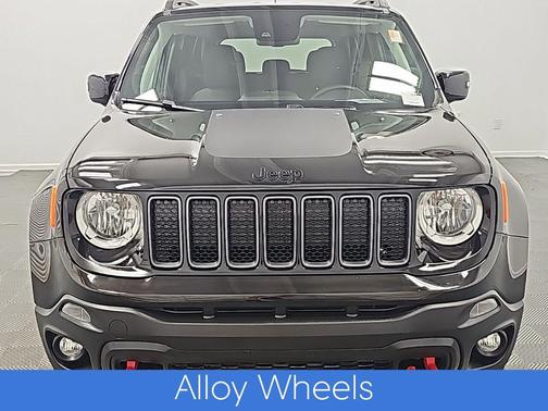 2023 Jeep Renegade Trailhawk