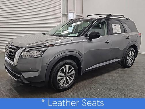 2022 Nissan Pathfinder SL 4WD
