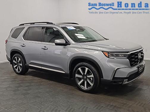 2023 Honda Pilot Touring 8-Passenger
