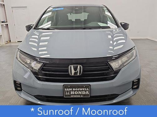 Sonic Gray Pearl 2023 Honda Odyssey Sport