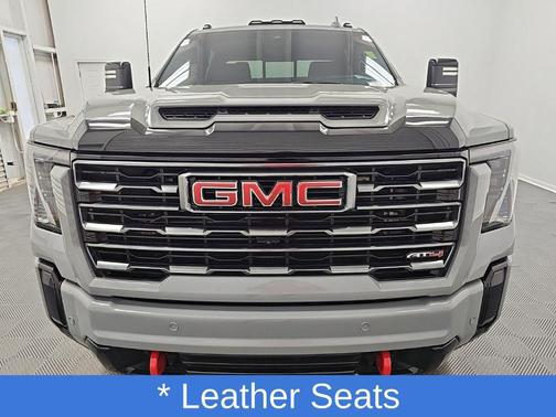 Thunderstorm Gray 2025 GMC Sierra 2500 AT4