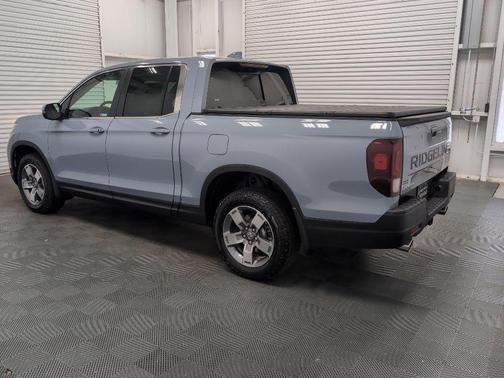 Sonic Gray Pearl 2026 Honda Ridgeline RTL