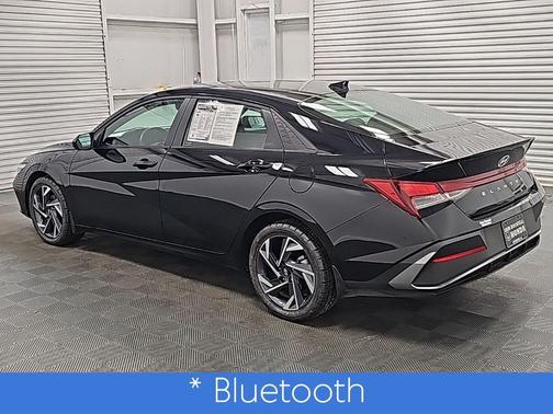 2025 Hyundai ELANTRA Sport