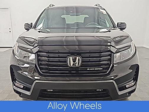 2025 Honda Passport AWD Black