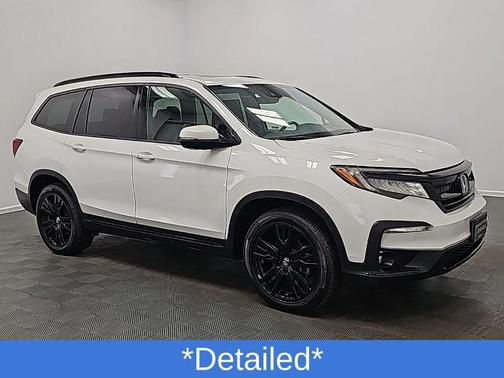 2021 Honda Pilot AWD Black Edition