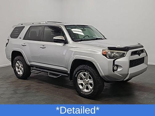 Classic Silver Metallic 2015 Toyota 4Runner SR5