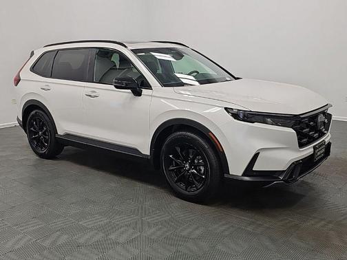 Platinum White Pearl 2026 Honda CR-V Hybrid Sport-L FWD
