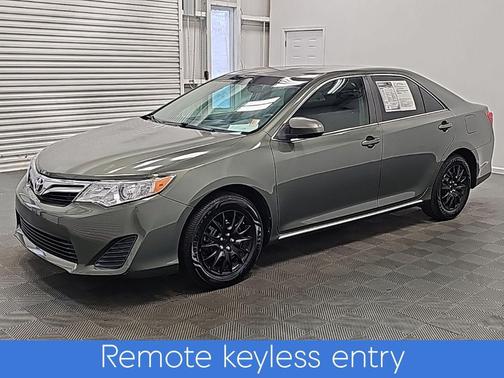 2013 Toyota Camry LE