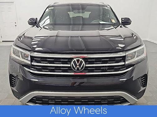 2023 Volkswagen Atlas Cross Sport 2.0T SE w/Technology