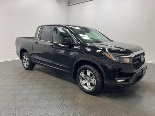 Crystal Black Pearl 2026 Honda Ridgeline RTL