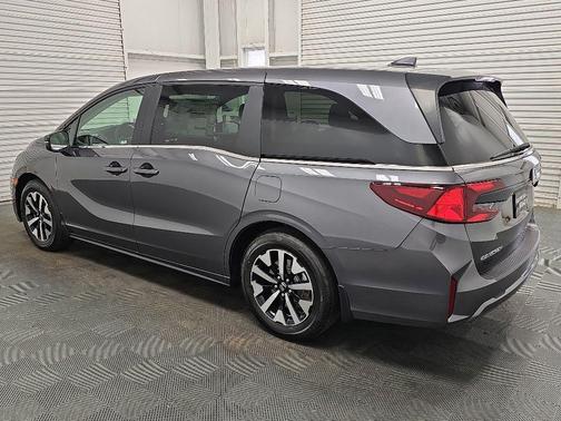 Modern Steel Metallic 2026 Honda Odyssey EX-L
