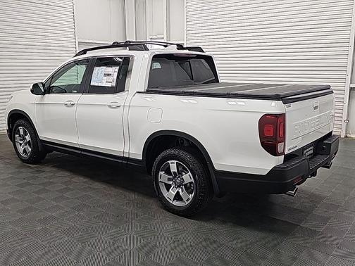 Platinum White Pearl 2026 Honda Ridgeline RTL