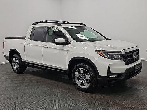 Platinum White Pearl 2026 Honda Ridgeline RTL