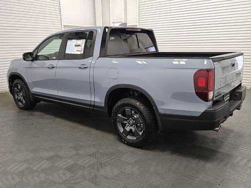 Sonic Gray Pearl 2026 Honda Ridgeline TrailSport