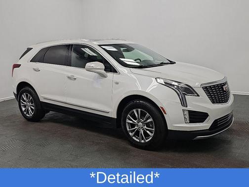 Crystal White Tricoat 2023 Cadillac XT5 Premium Luxury