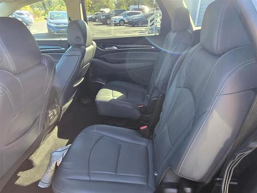 2020 Buick Enclave FWD Essence