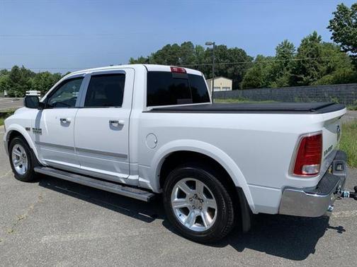 2015 RAM 1500 Laramie