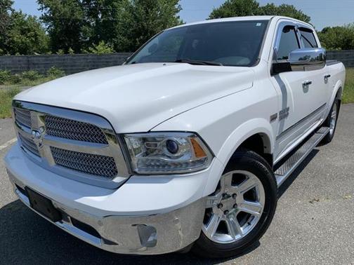 2015 RAM 1500 Laramie