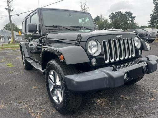 2016 Jeep Wrangler Unlimited Sahara