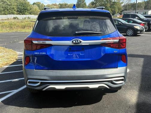 2021 Kia Seltos EX