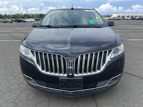 2014 Lincoln MKX Base