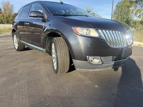 2014 Lincoln MKX Base