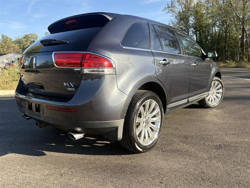2014 Lincoln MKX Base