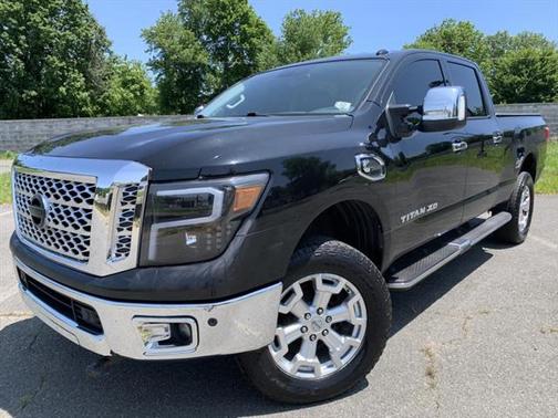 2016 Nissan Titan XD SL